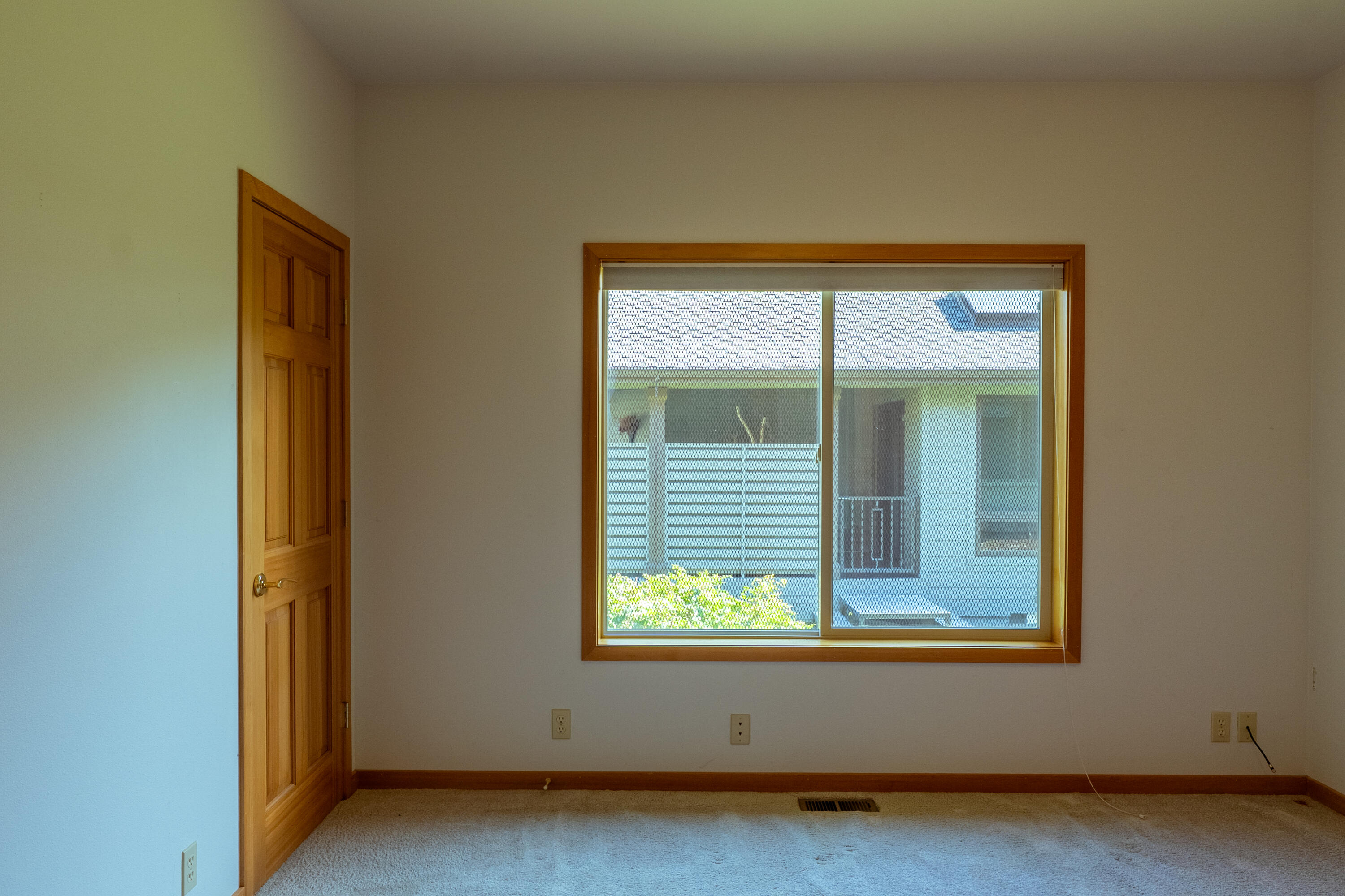 2103 Condor Court