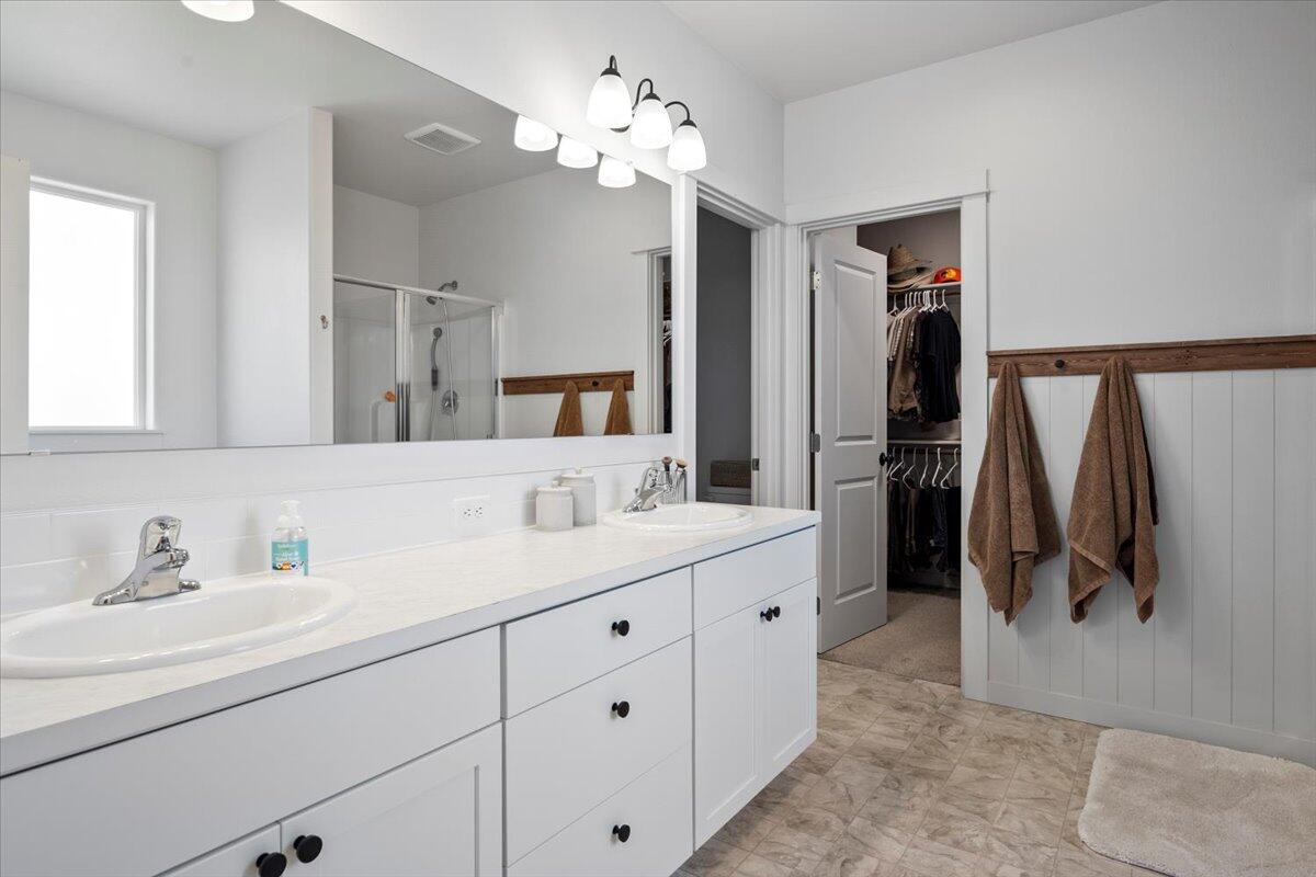 3562 NW 9th Court