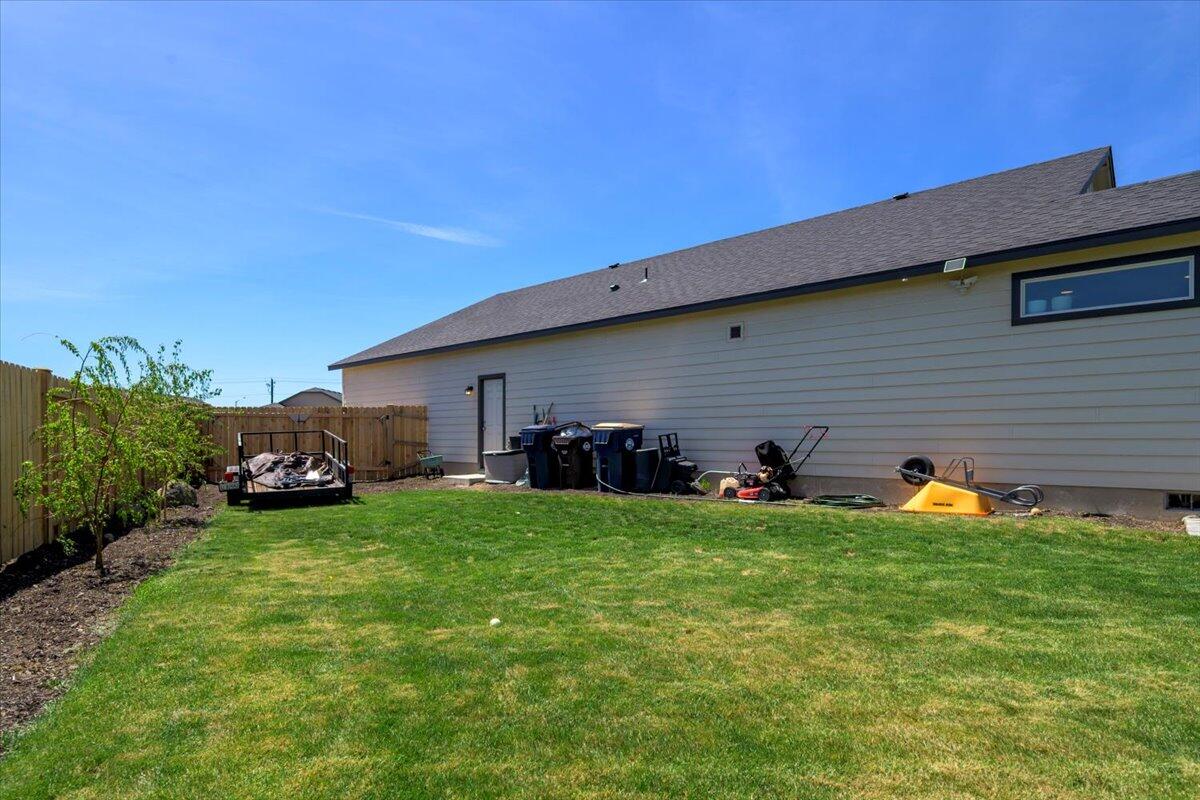 3562 NW 9th Court