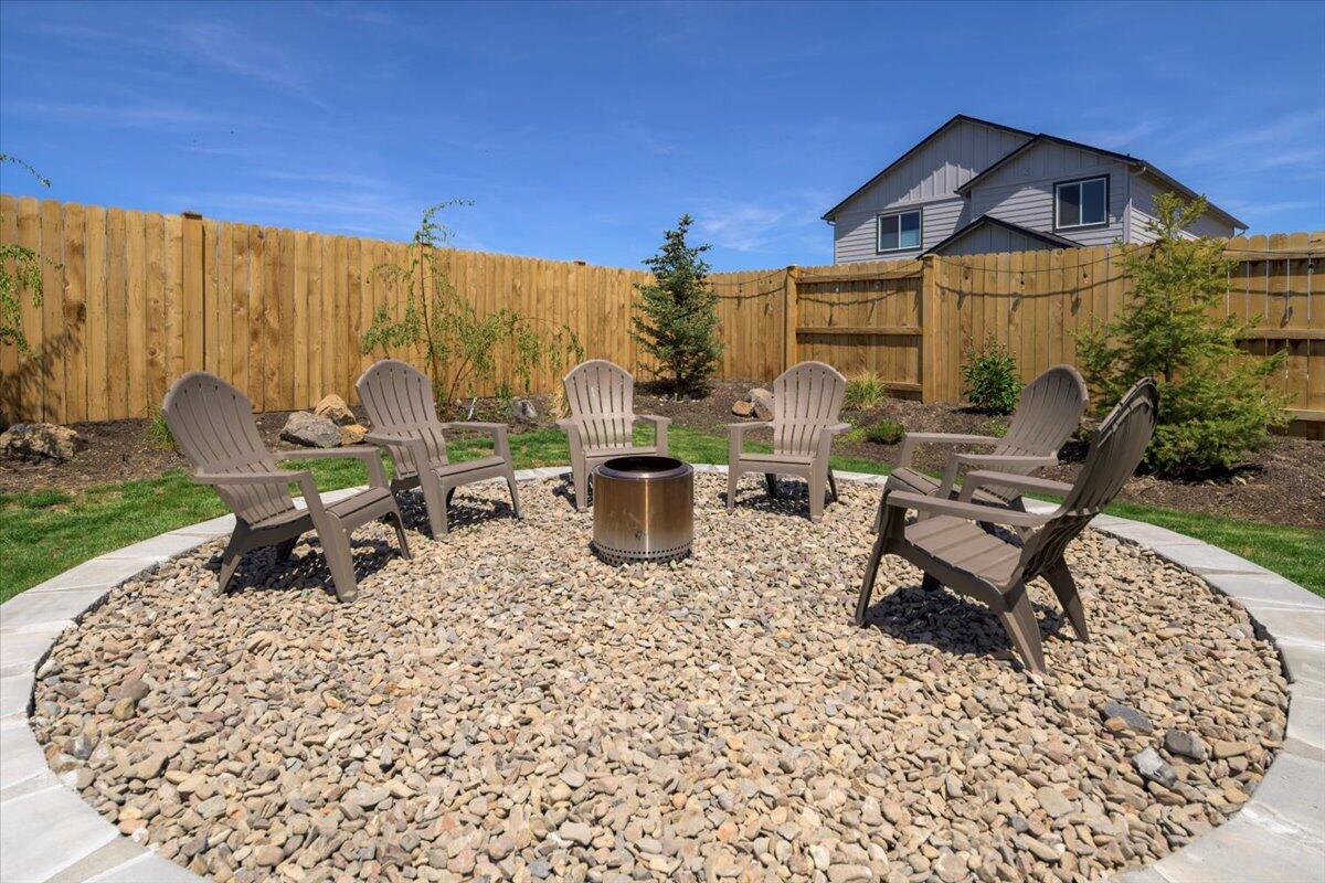 3562 NW 9th Court
