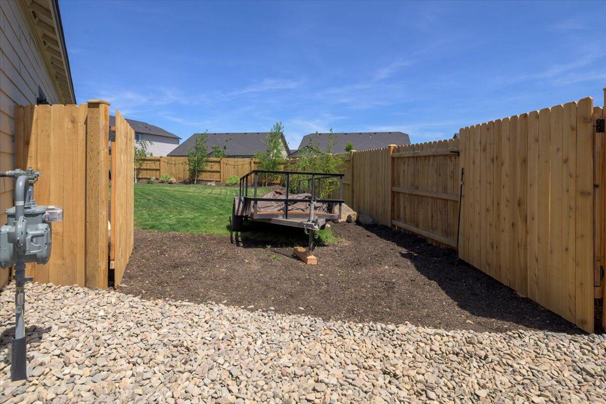 3562 NW 9th Court