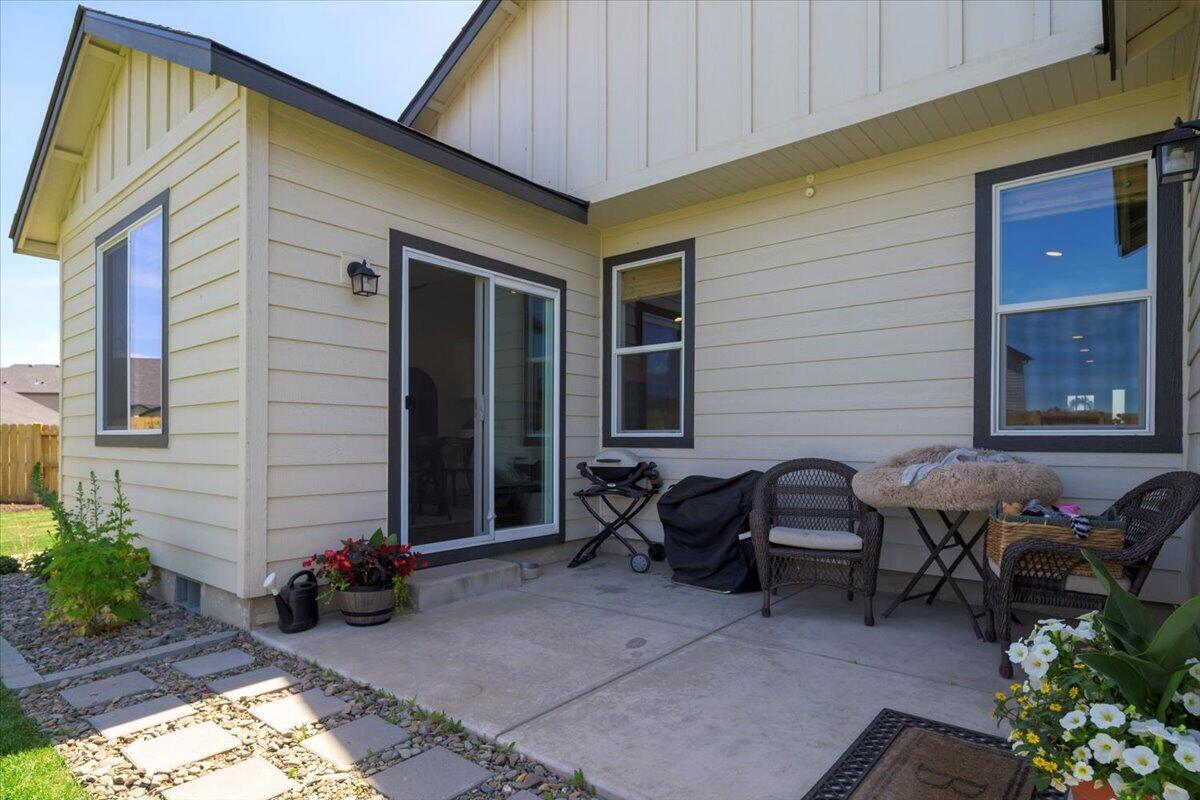 3562 NW 9th Court