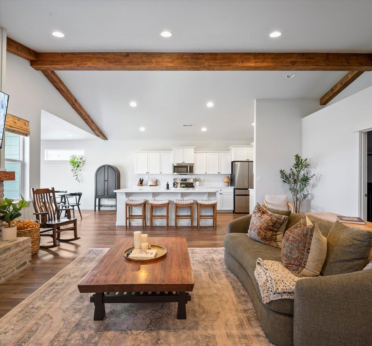 3562 NW 9th Court