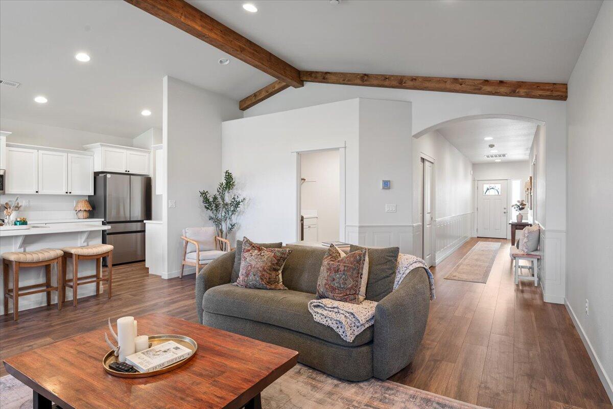 3562 NW 9th Court