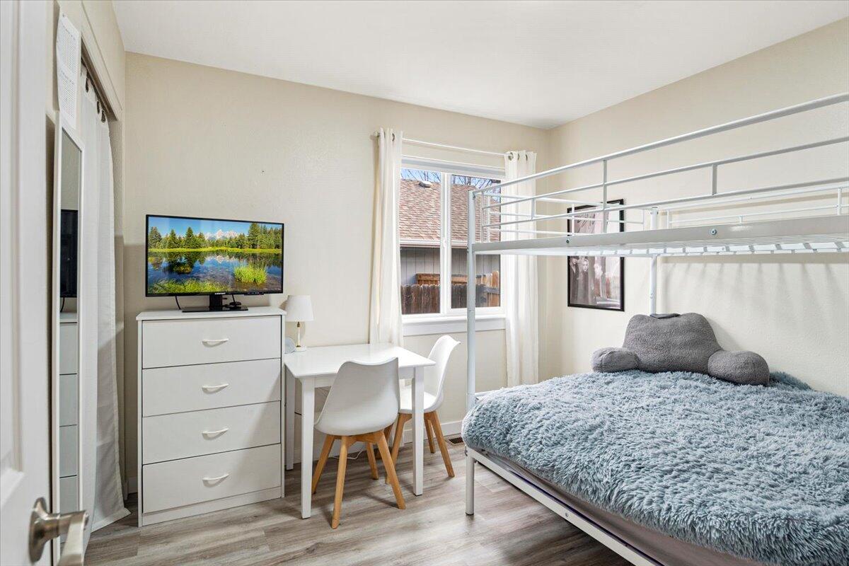 2223 NW Jackpine Court
