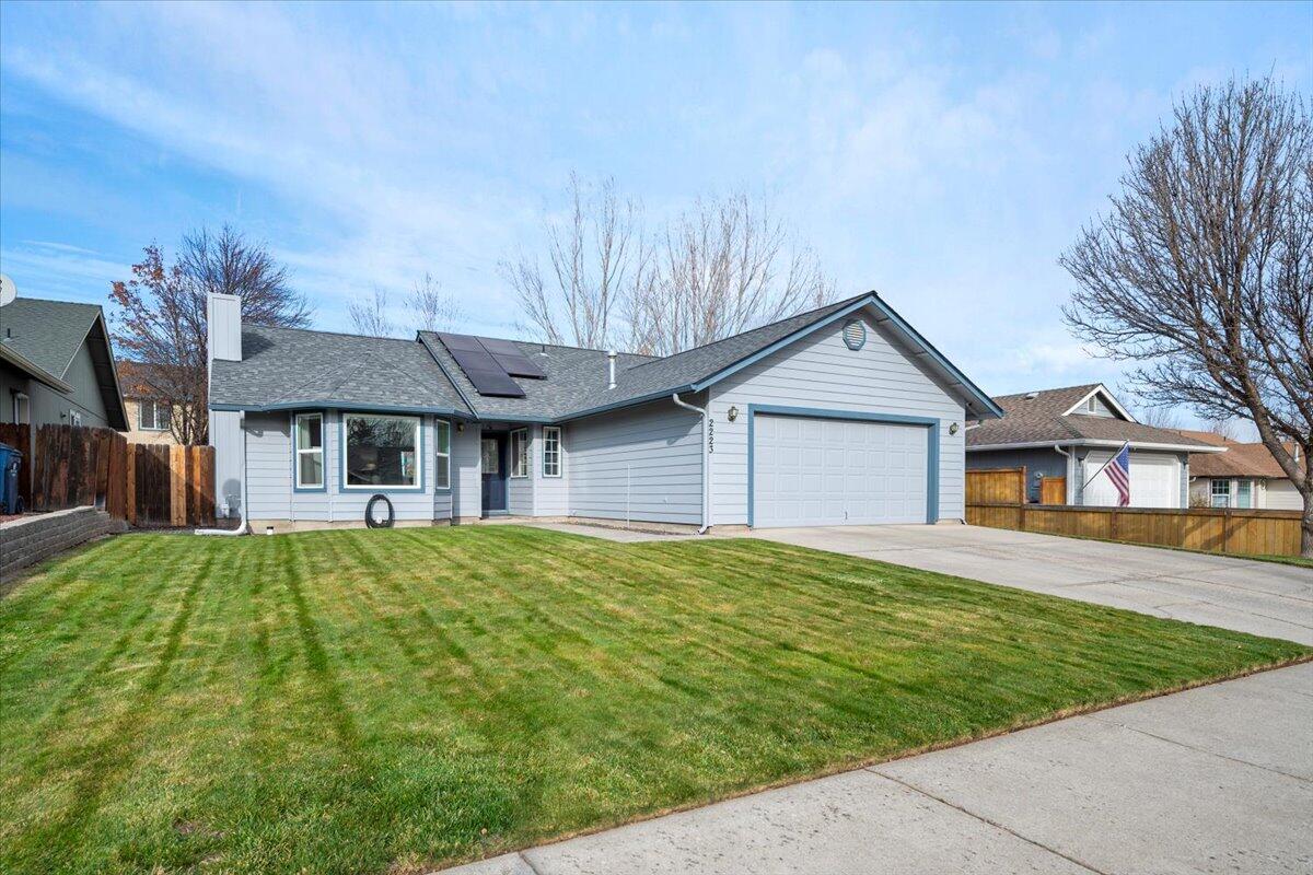 2223 NW Jackpine Court