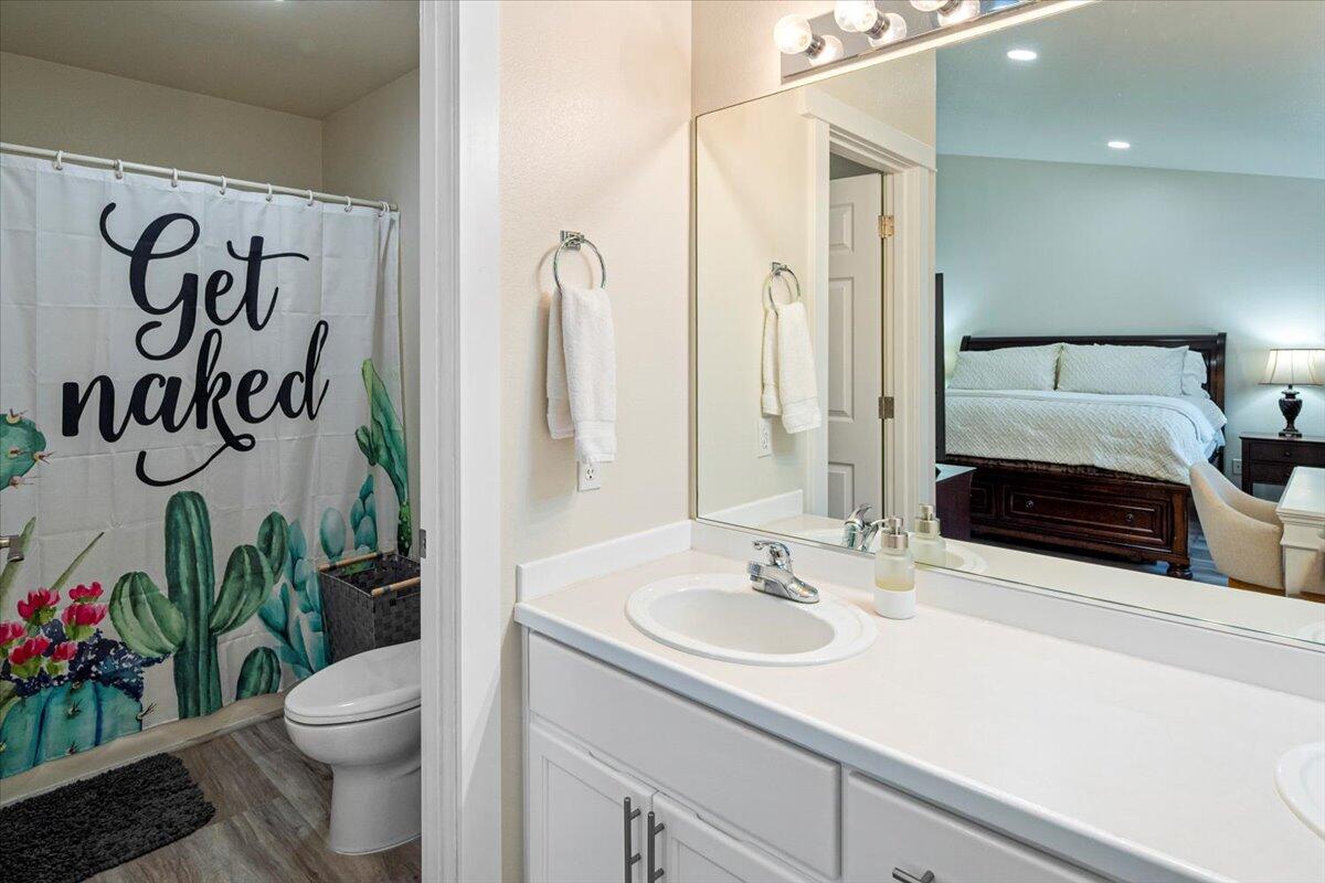 2223 NW Jackpine Court