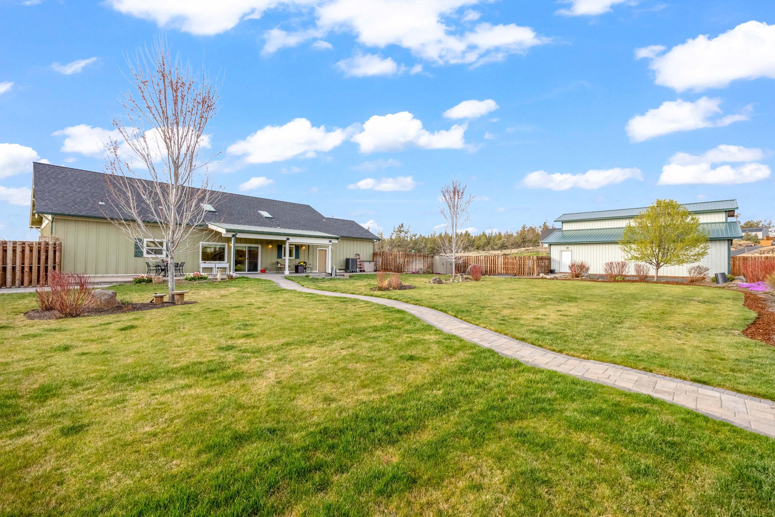 4290 NW 39th Drive