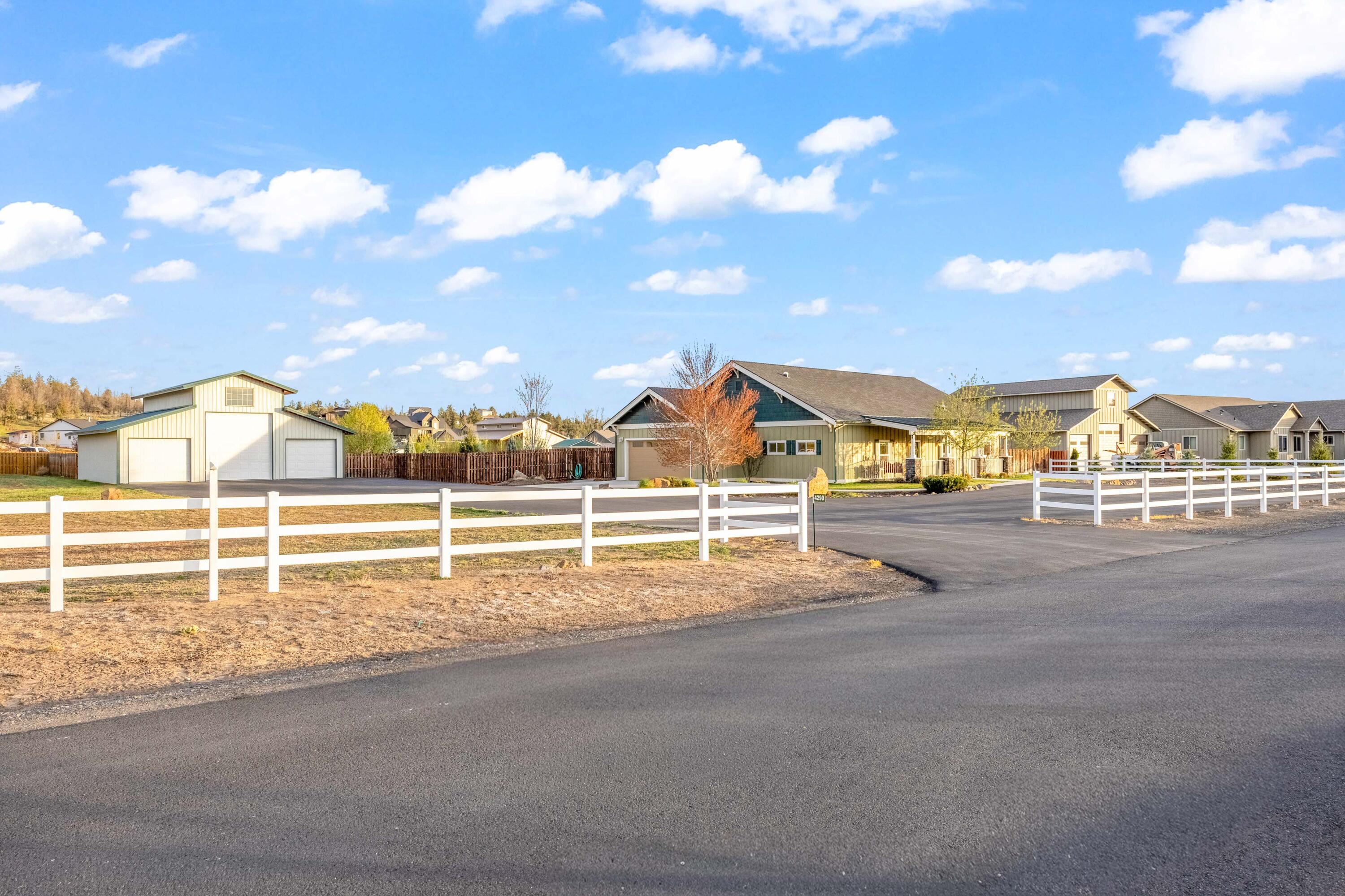 4290 NW 39th Drive