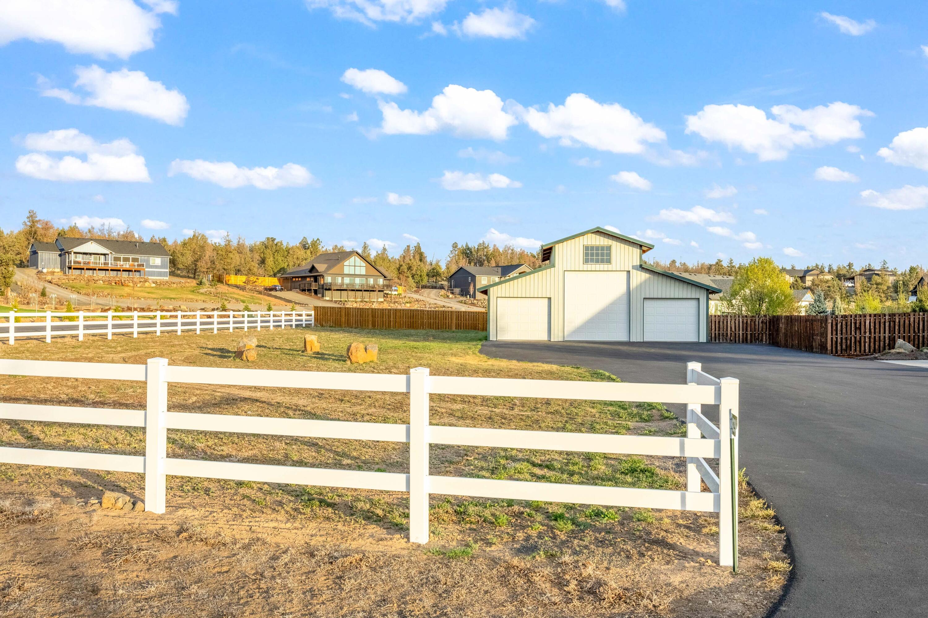 4290 NW 39th Drive