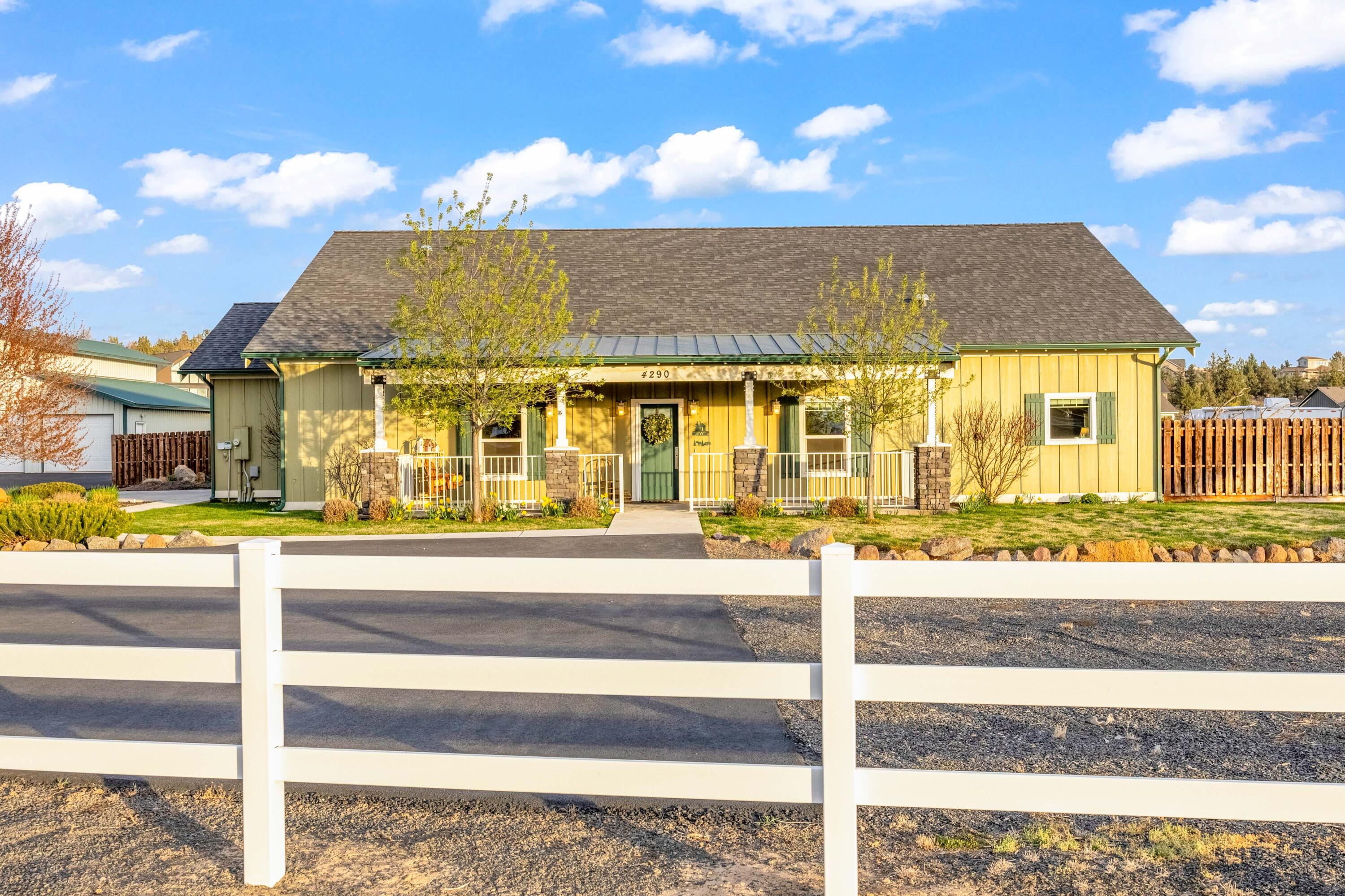 4290 NW 39th Drive