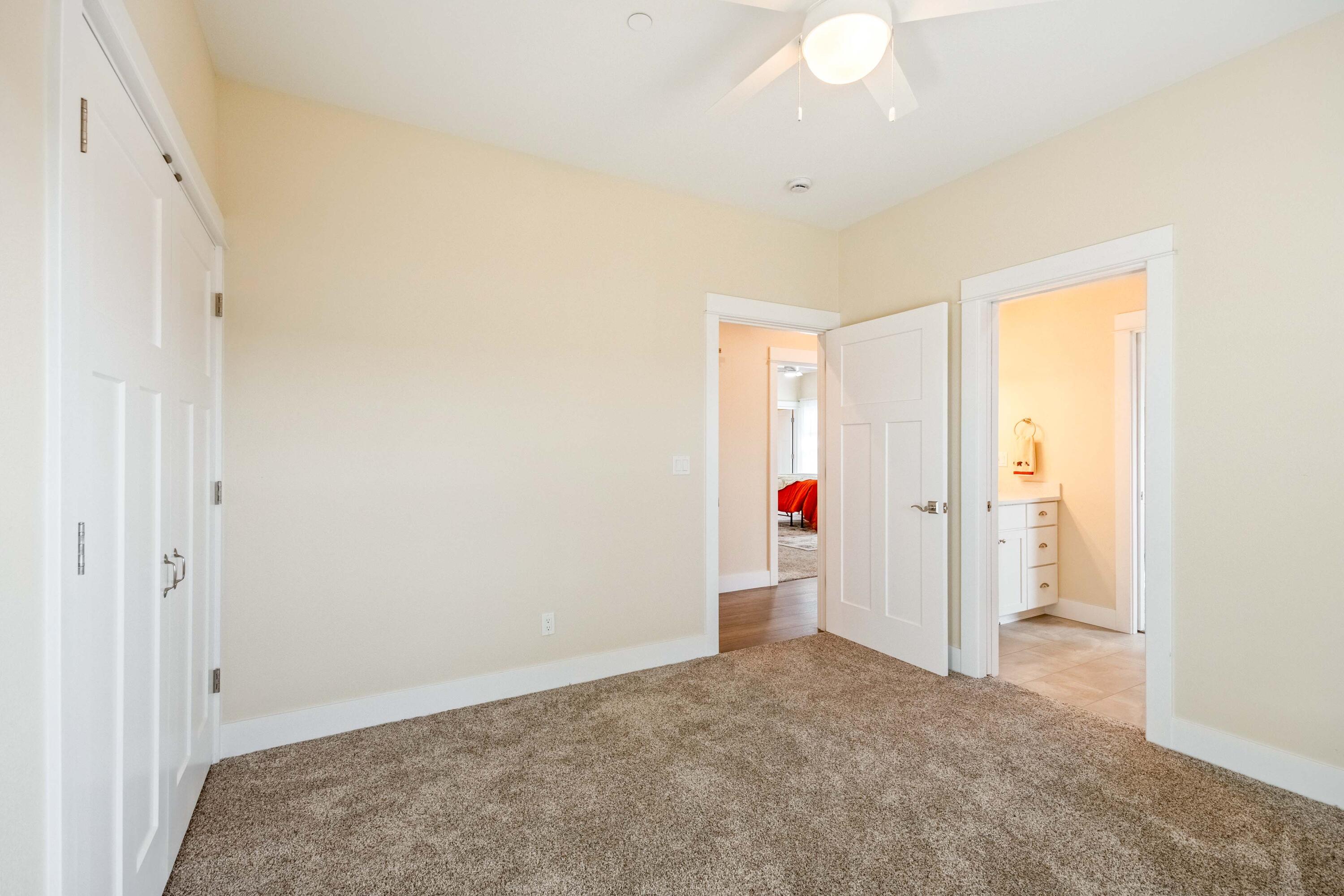 4290 NW 39th Drive