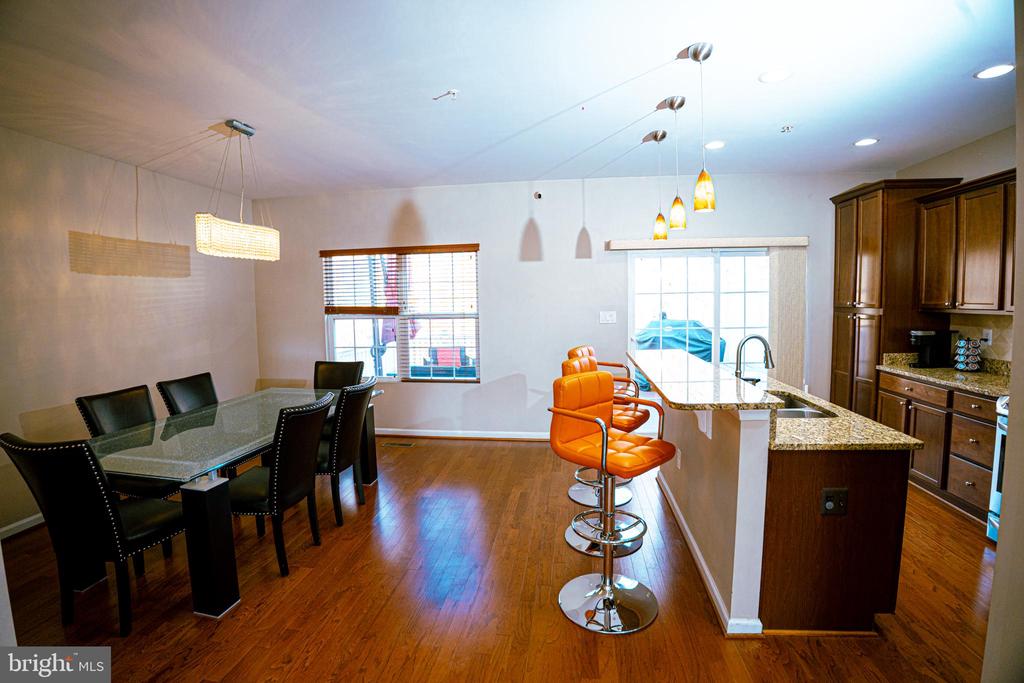 8507 CROOKED TREE LANE