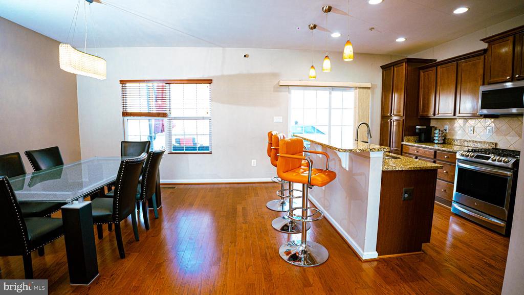 8507 CROOKED TREE LANE