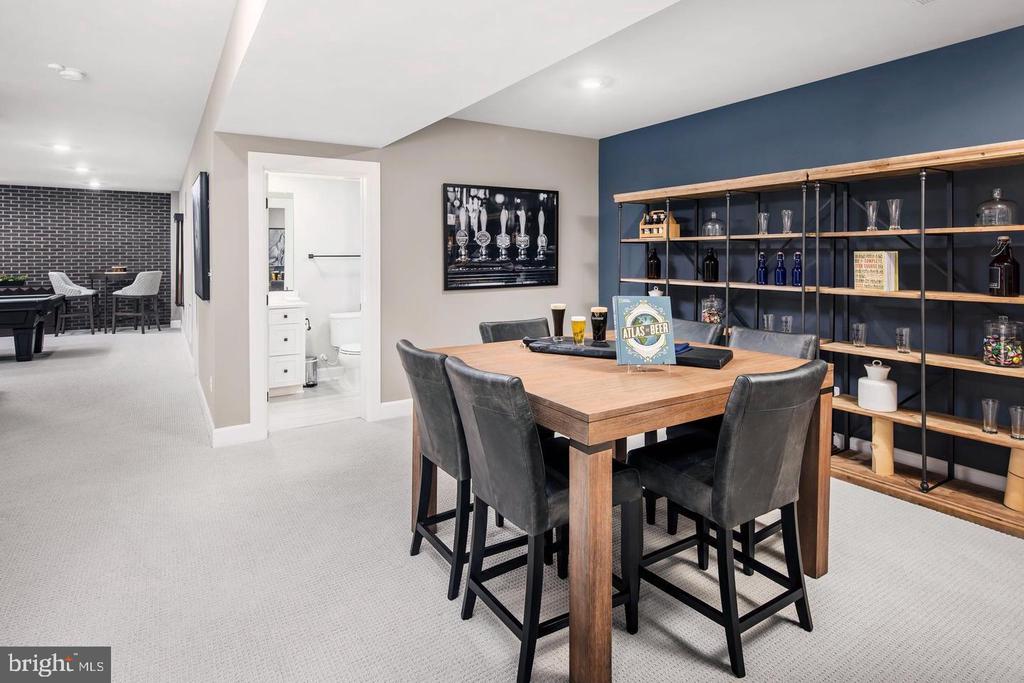1523 TWIN LEAF LANE