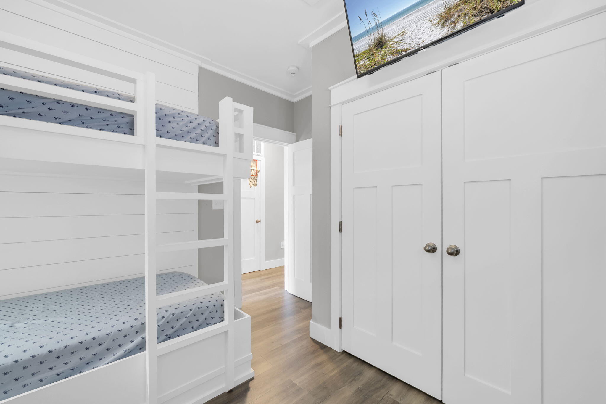 128 Hidden Lake Way