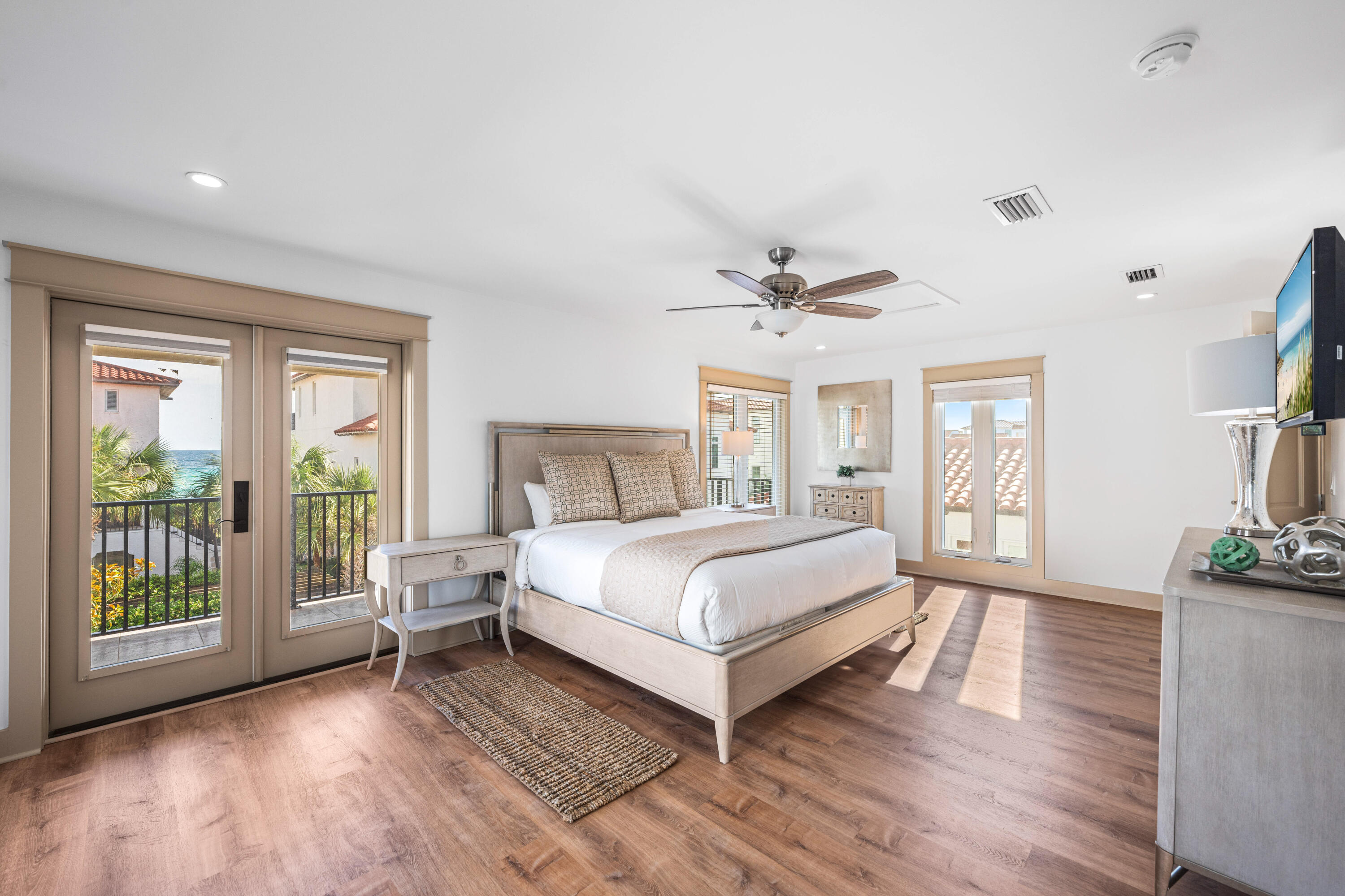 5055 W County Highway 30A UNIT 1031