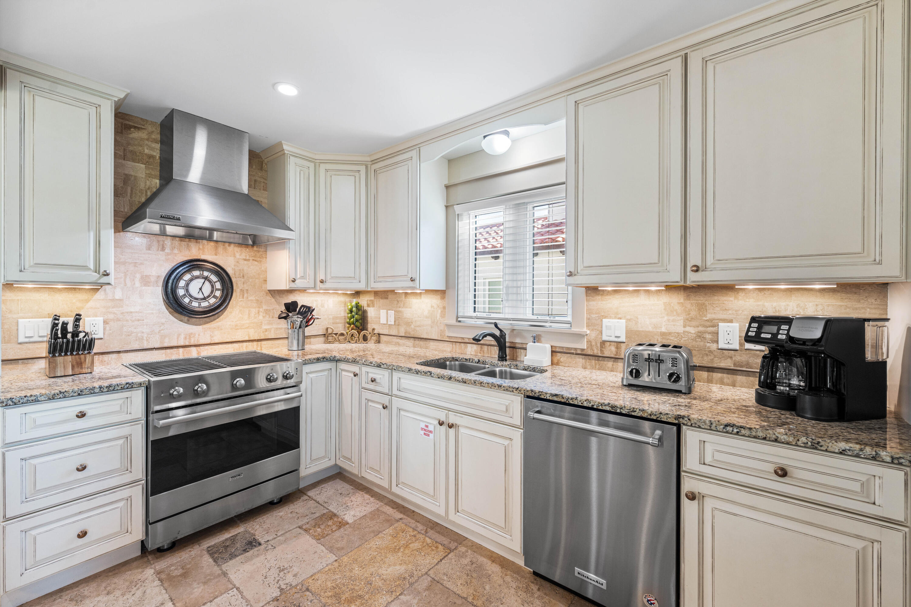 5055 W County Highway 30A UNIT 1031