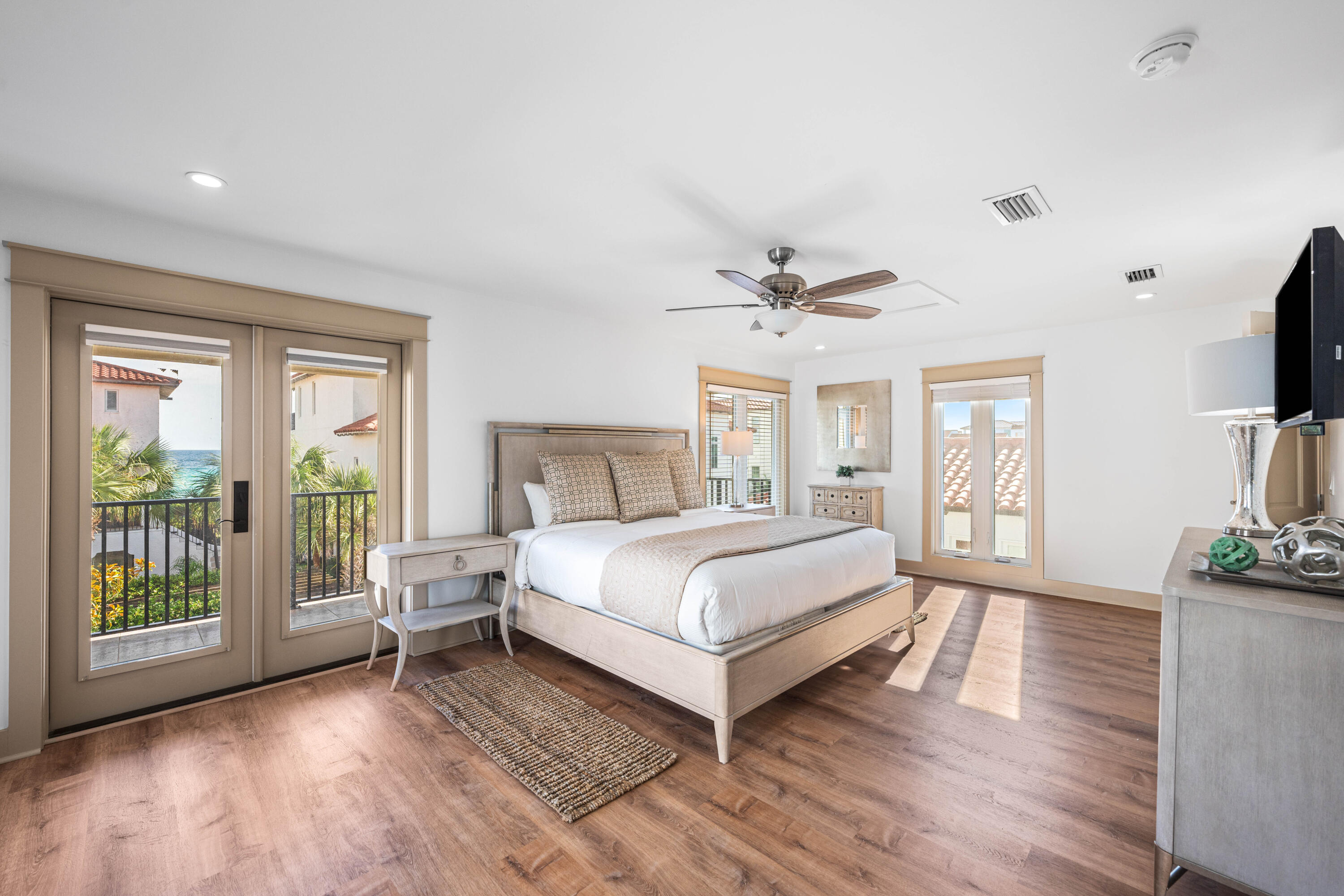 5055 W County Highway 30A UNIT 1031