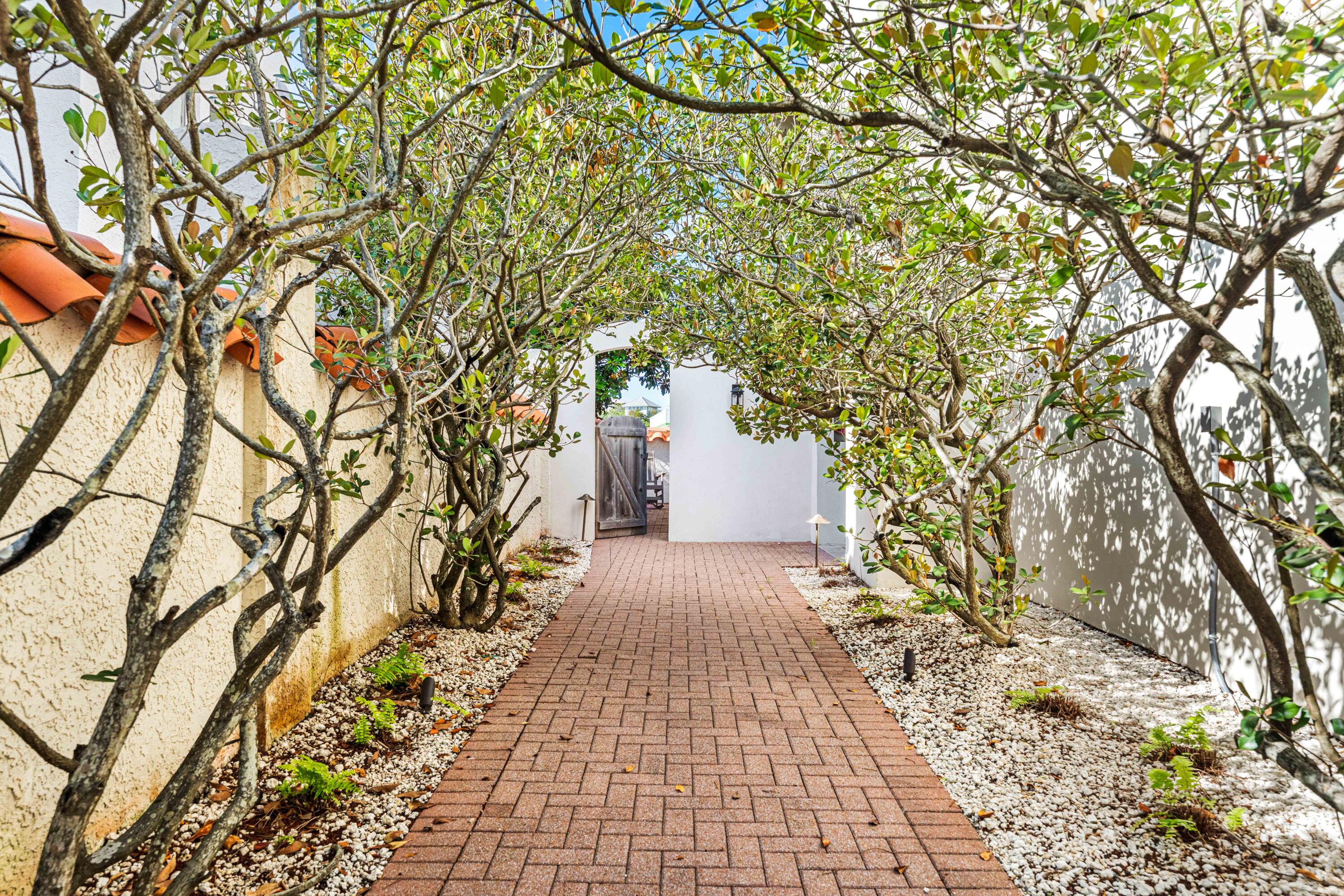 5055 W County Highway 30A UNIT 1031