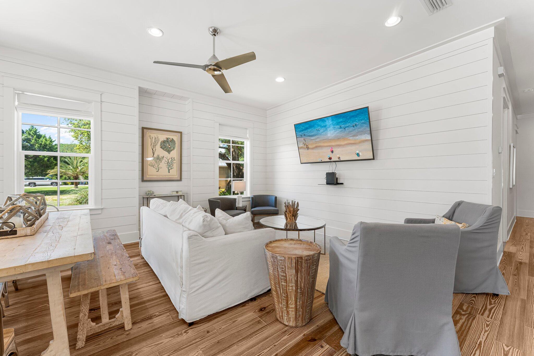 515 Seacrest Drive