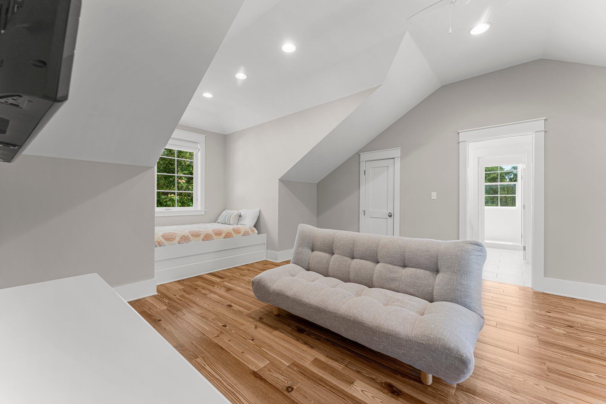 515 Seacrest Drive