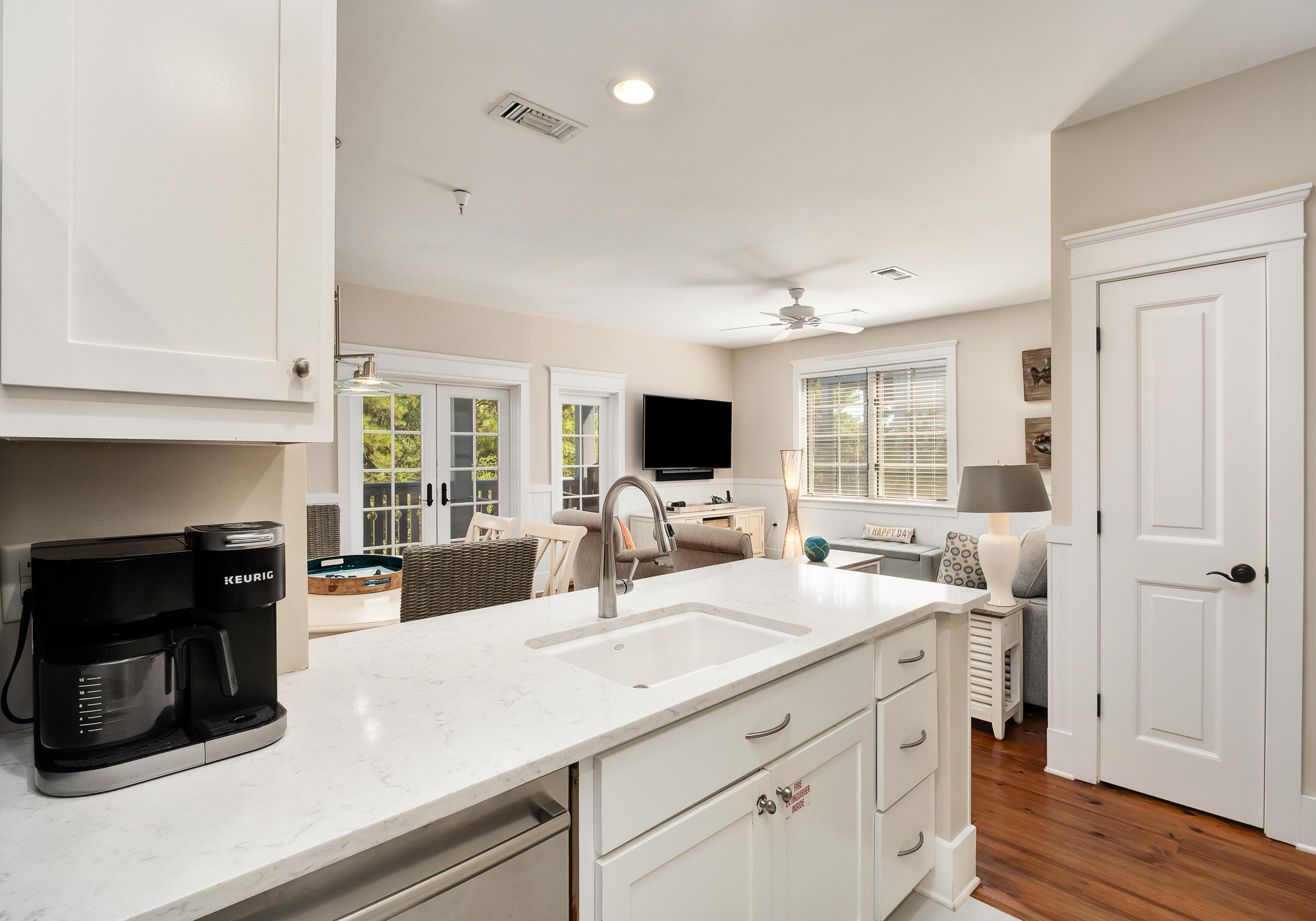 27 St. Augustine Street 6201