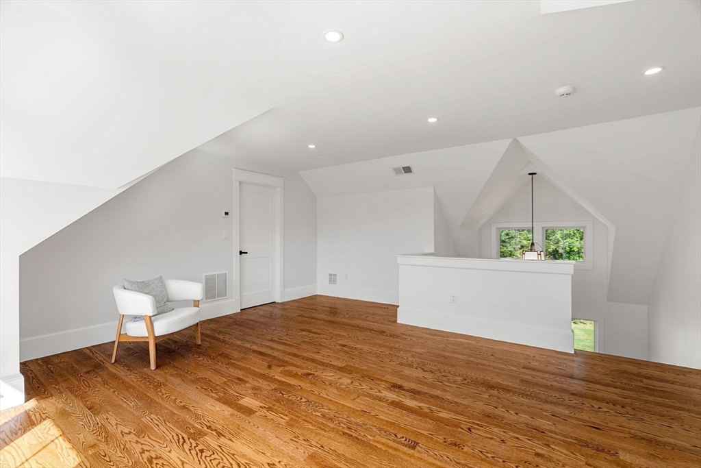 19 Conant Road