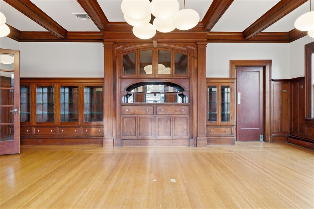 2 Ocean Avenue