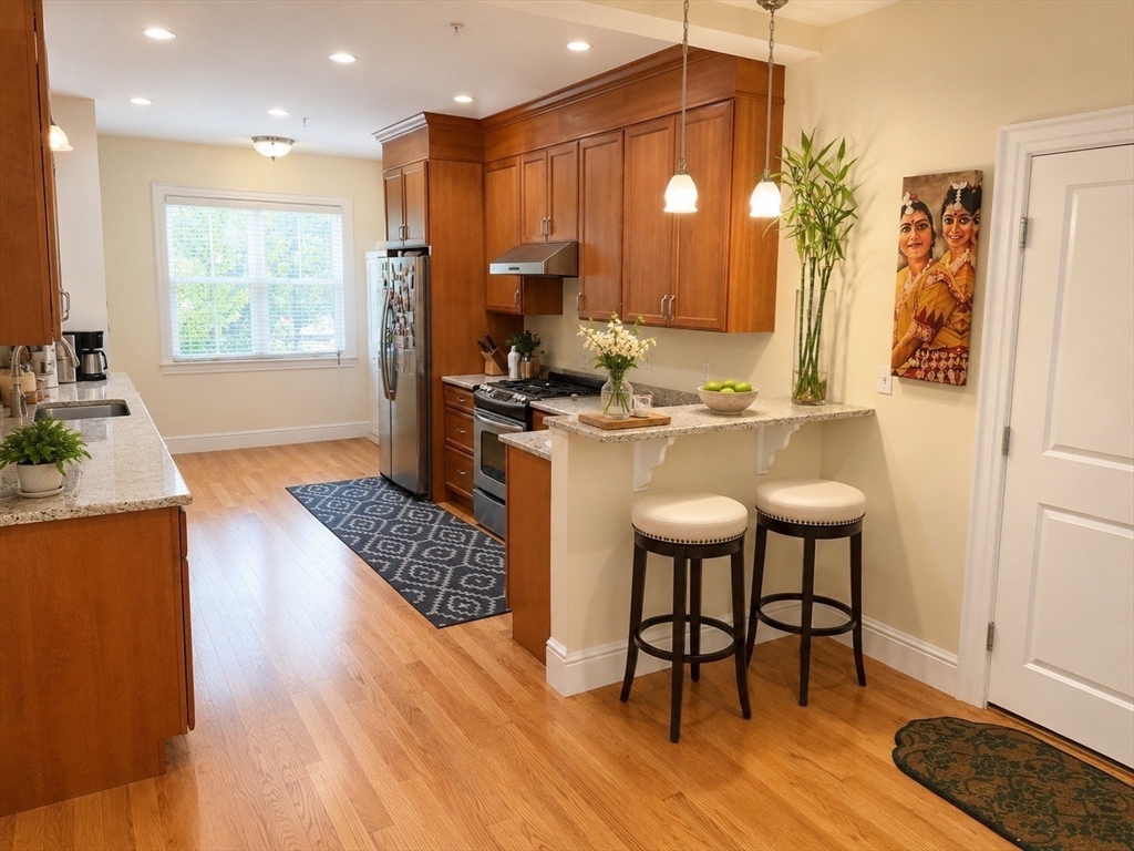 17 Courtyard Place # 17