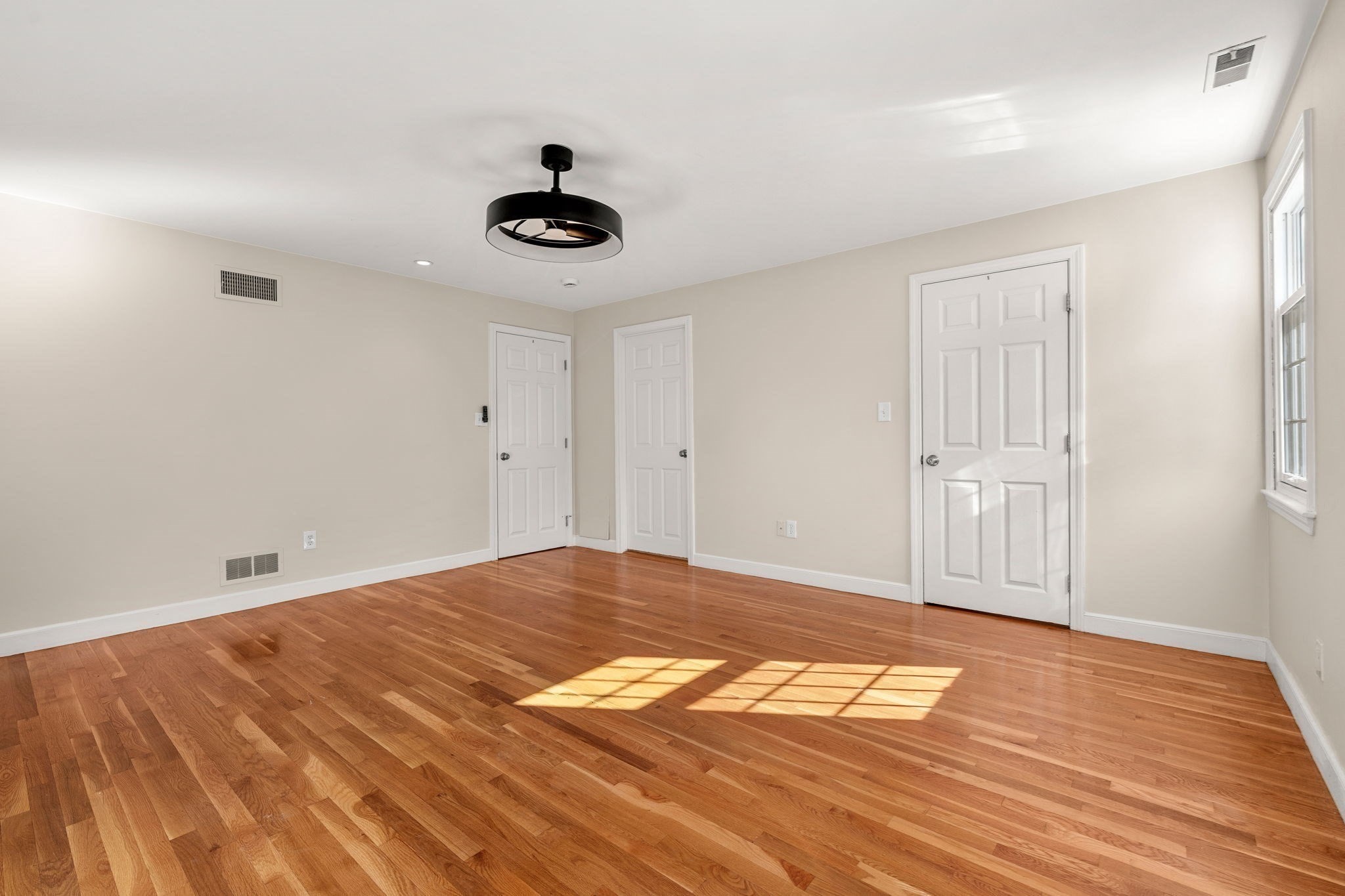 1015 Massachusetts Ave # 1015