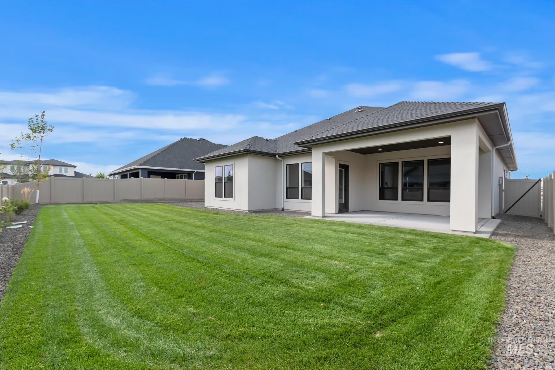 2084 N Hurtsville Ave.
