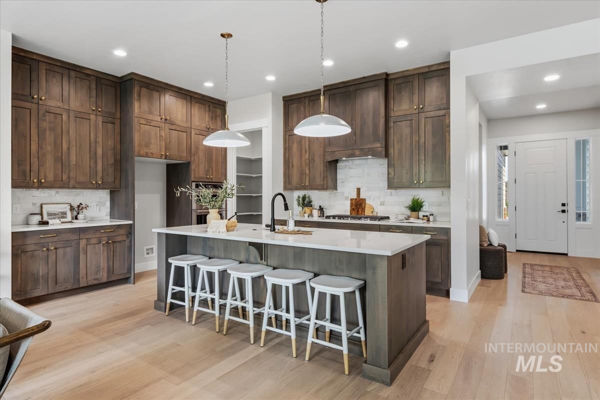 2147 E Blakehurst Ave.