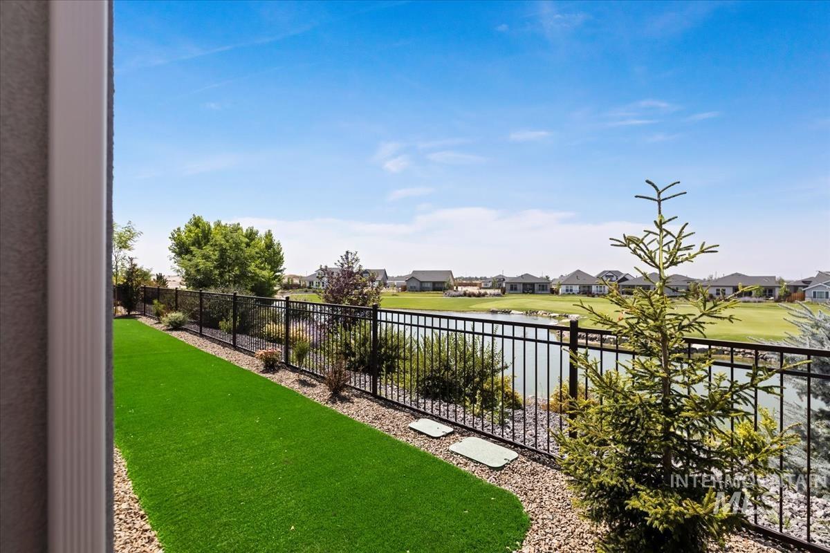 11375 W Perthshire Ln
