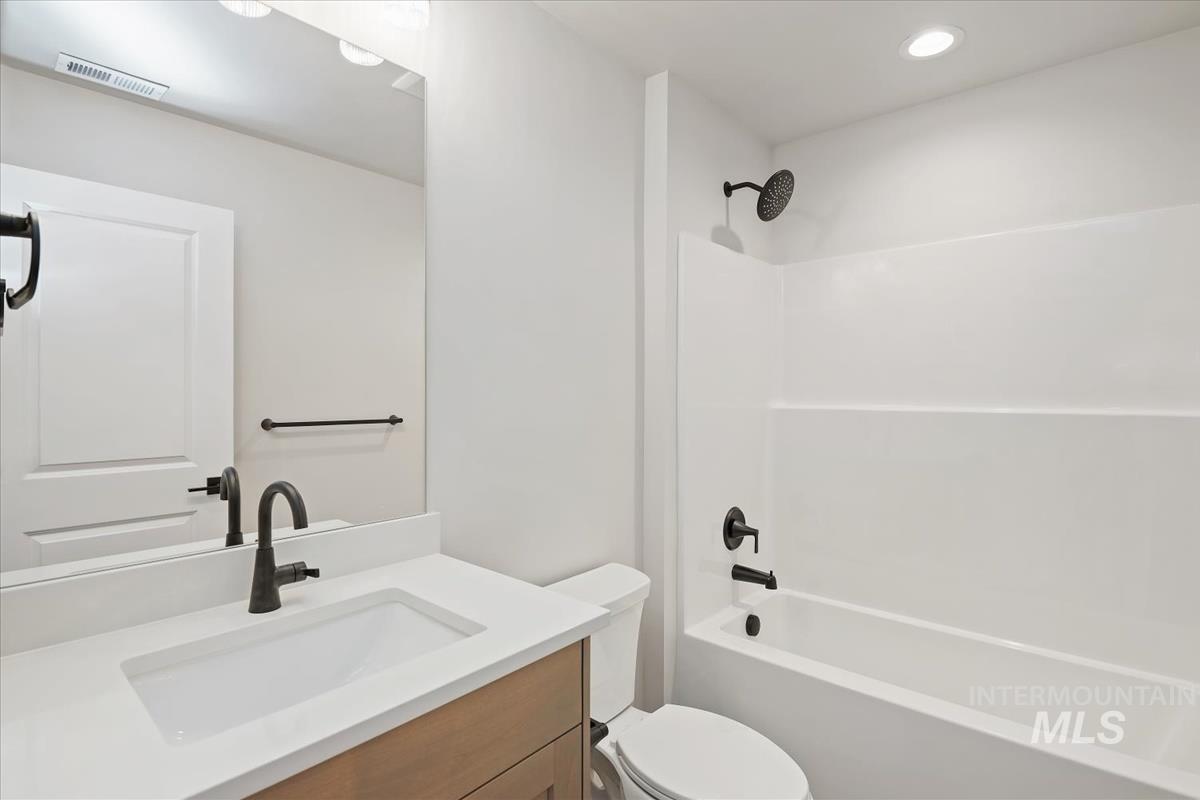 2125 E Padstow St.
