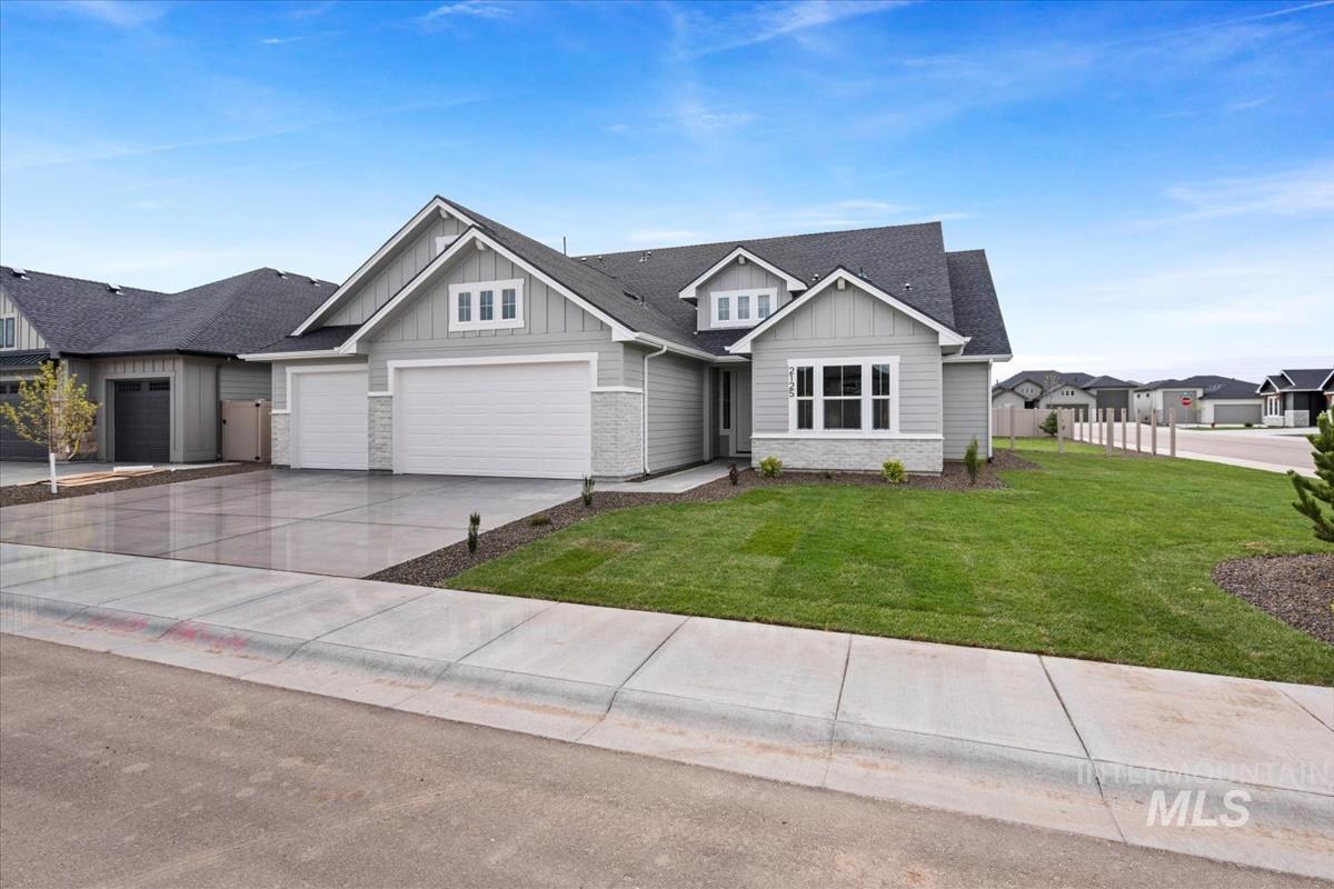2125 E Padstow St.