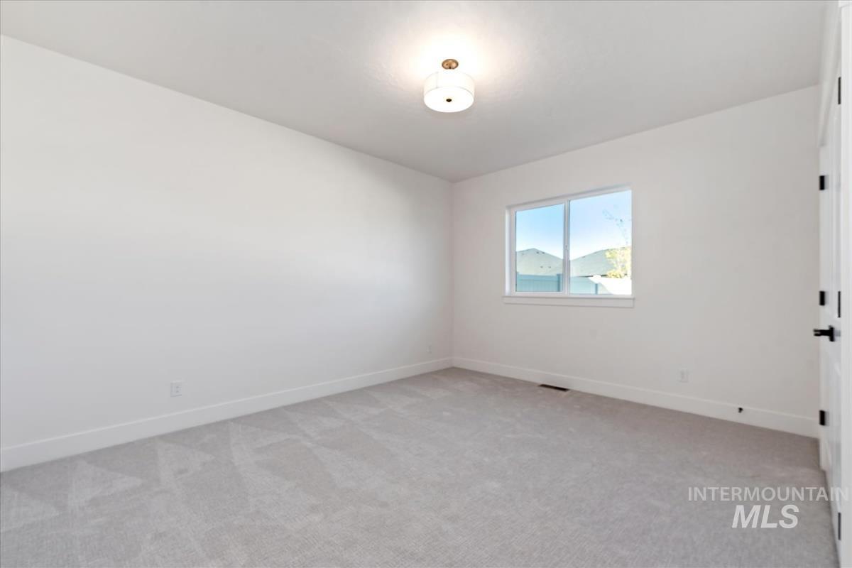 2211 N Ryde Ave.