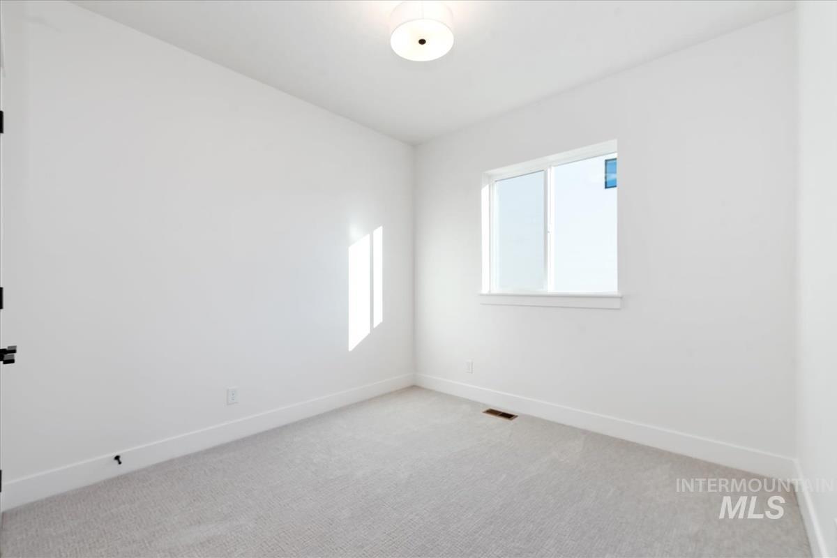 2211 N Ryde Ave.