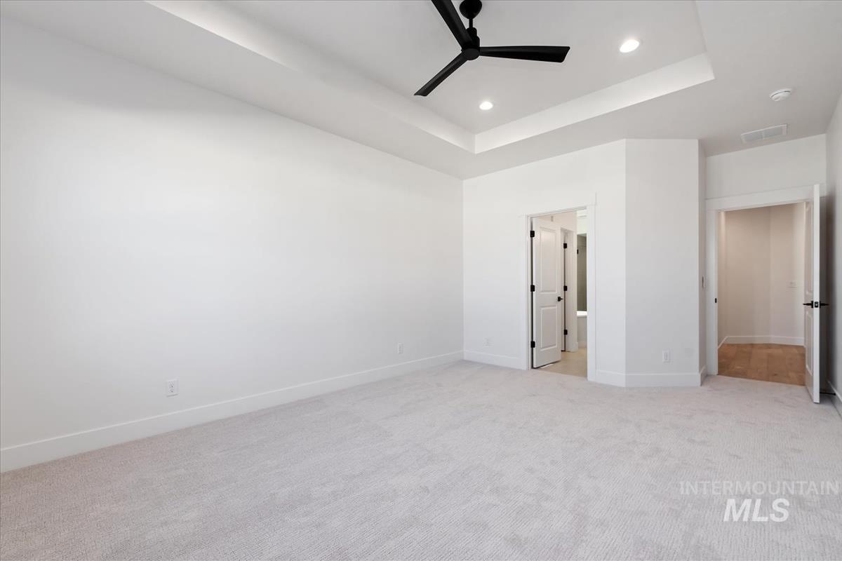 2211 N Ryde Ave.