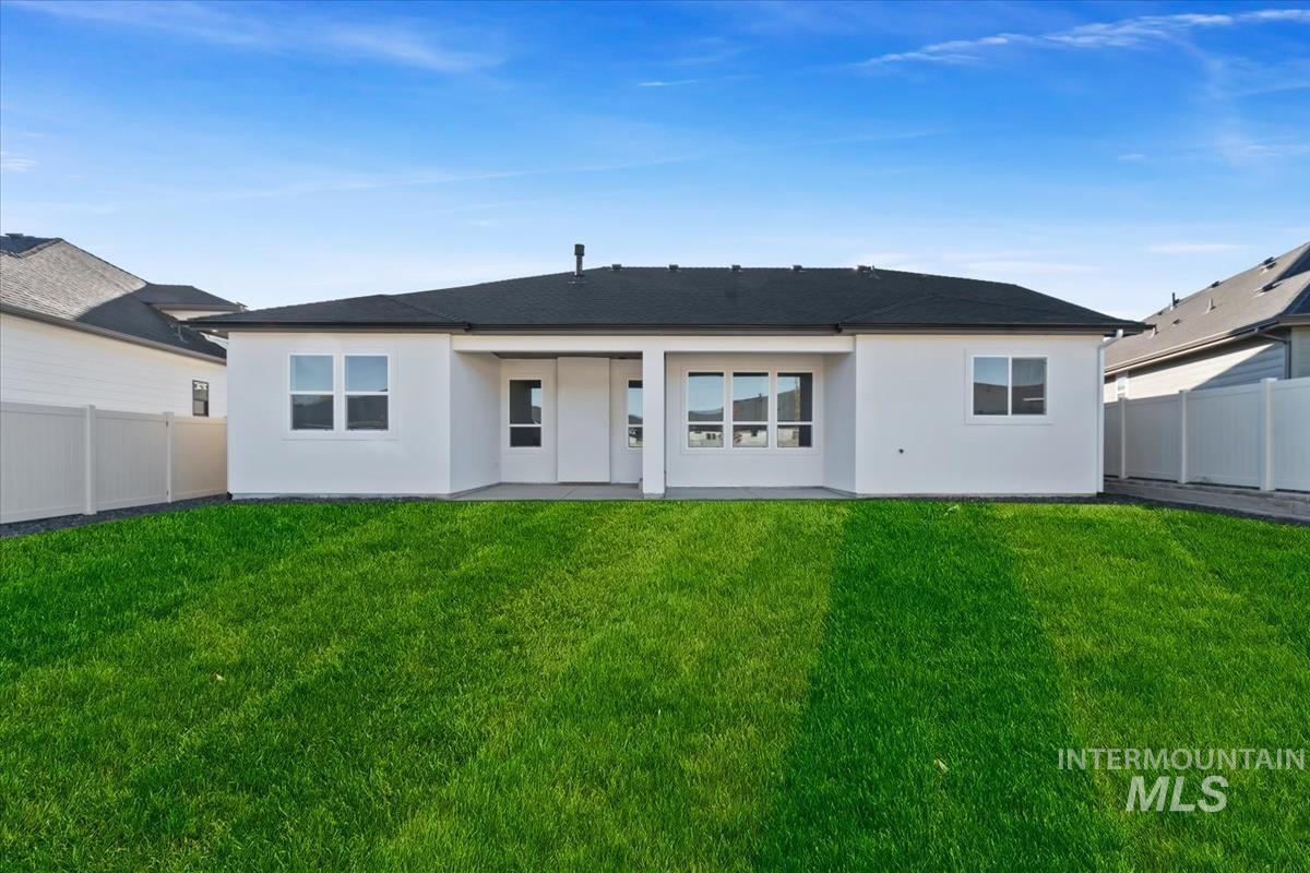 2211 N Ryde Ave.