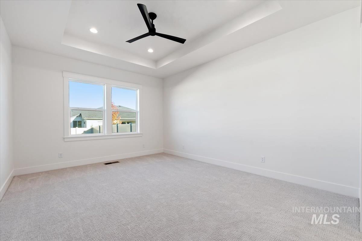 2211 N Ryde Ave.
