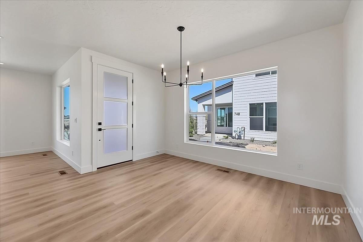 776 S Calhoun Ln.