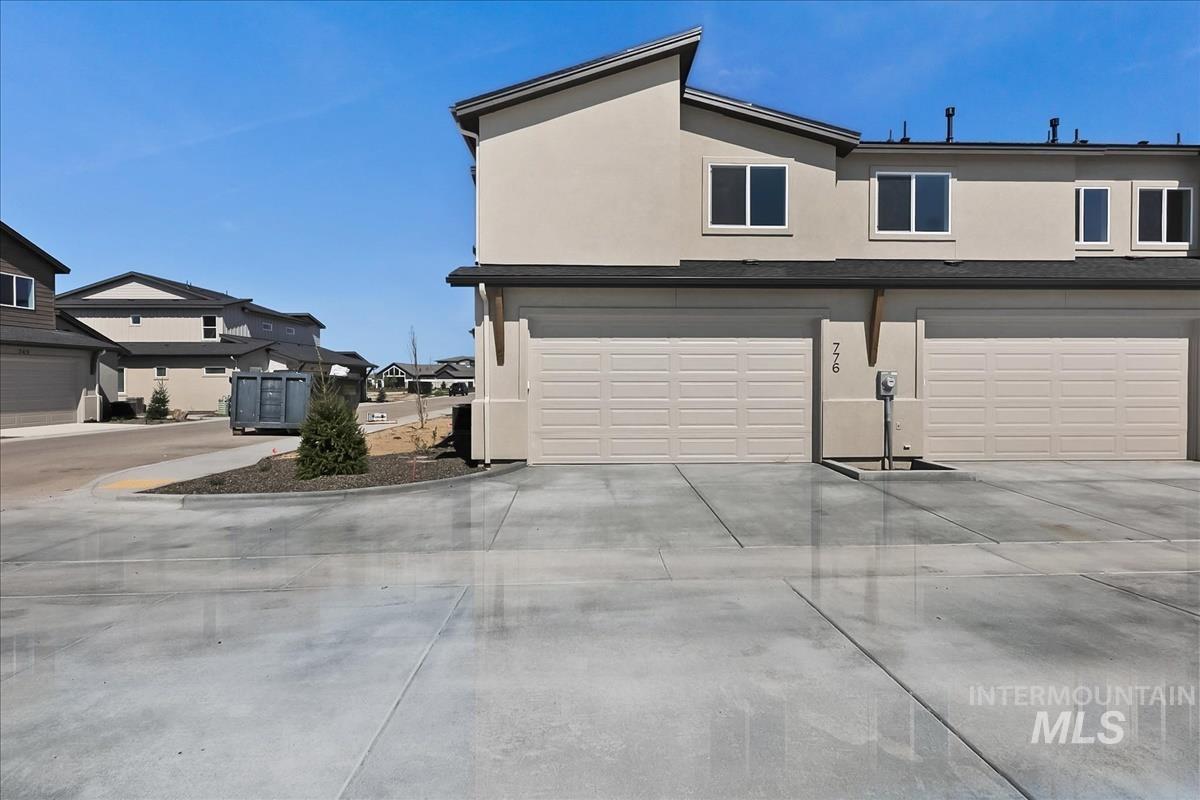 776 S Calhoun Ln.