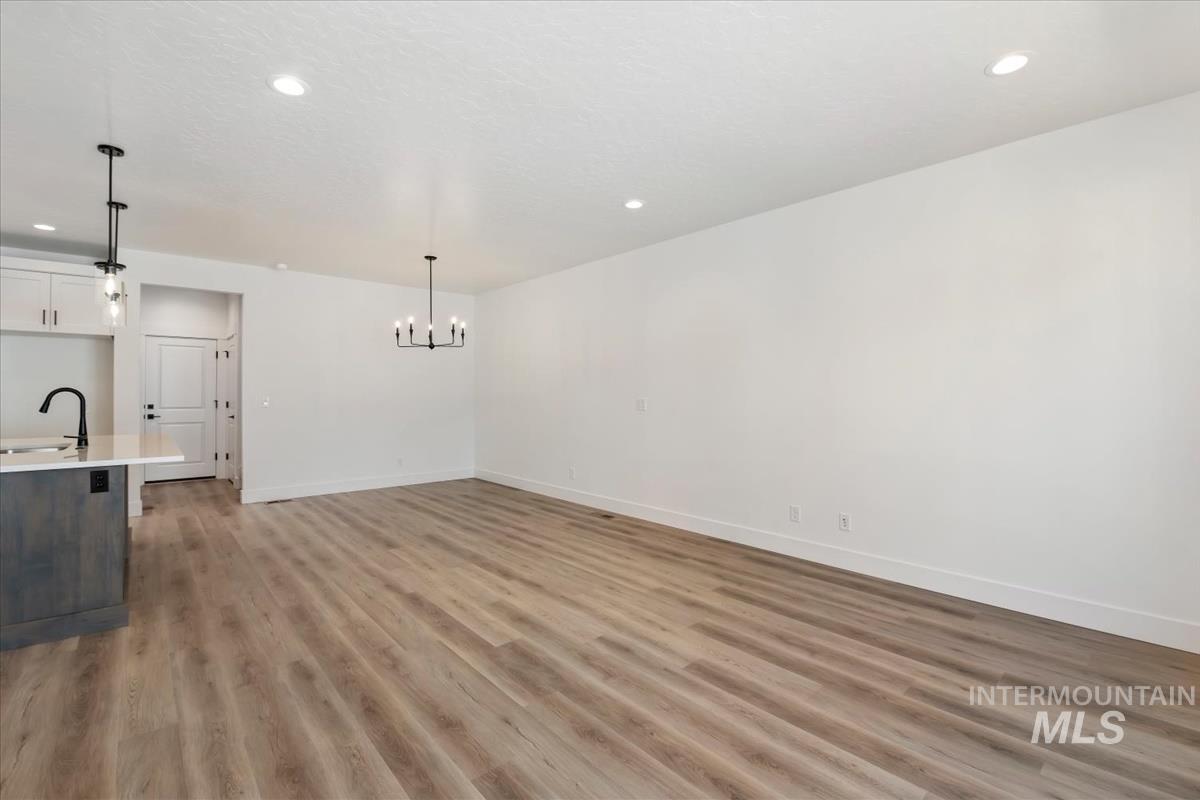 768 S Calhoun Ln.