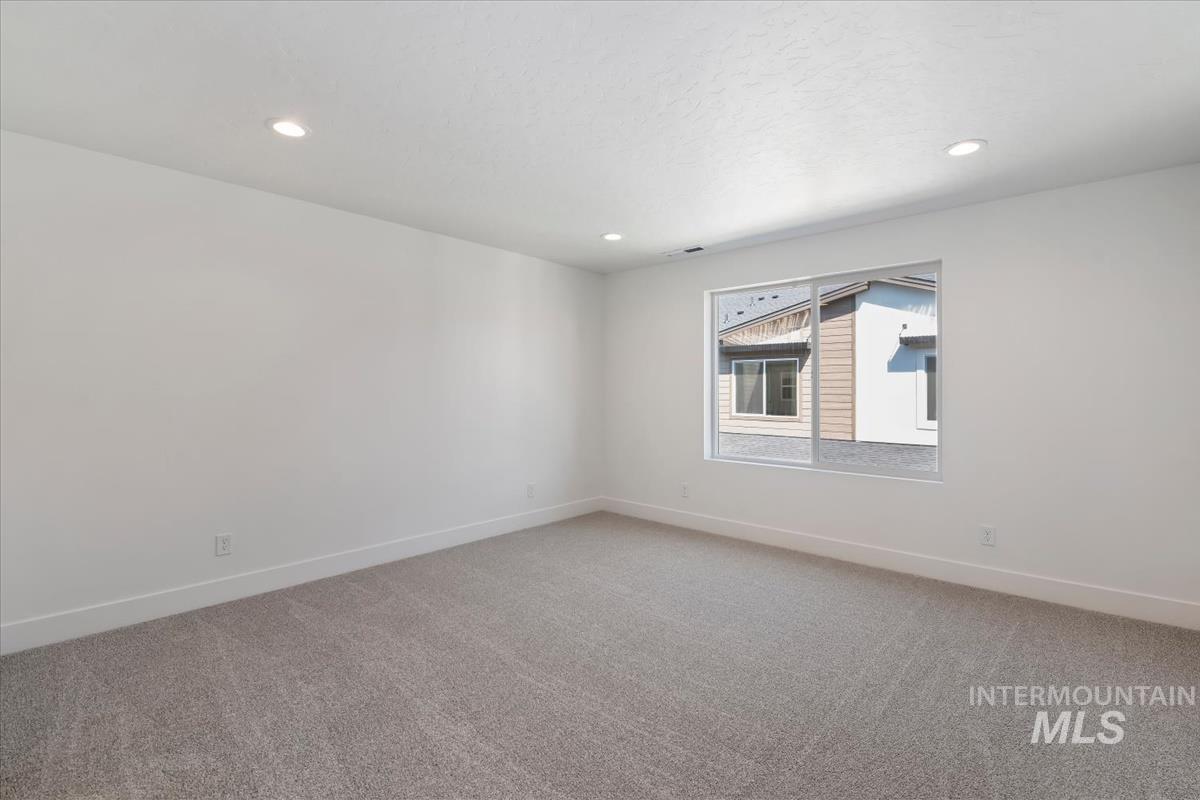768 S Calhoun Ln.