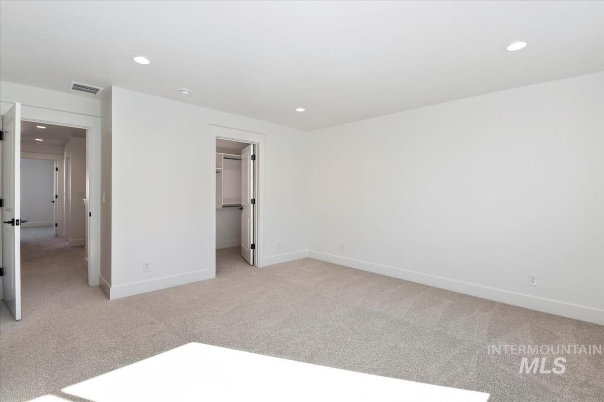 752 S Calhoun