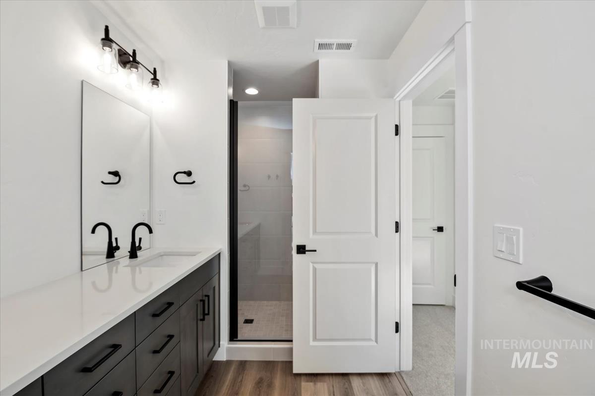 752 S Calhoun