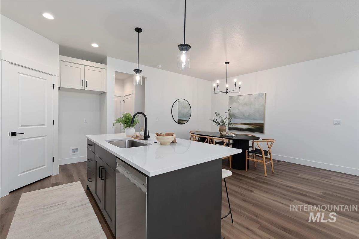 752 S Calhoun