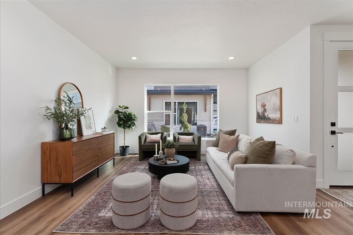 752 S Calhoun