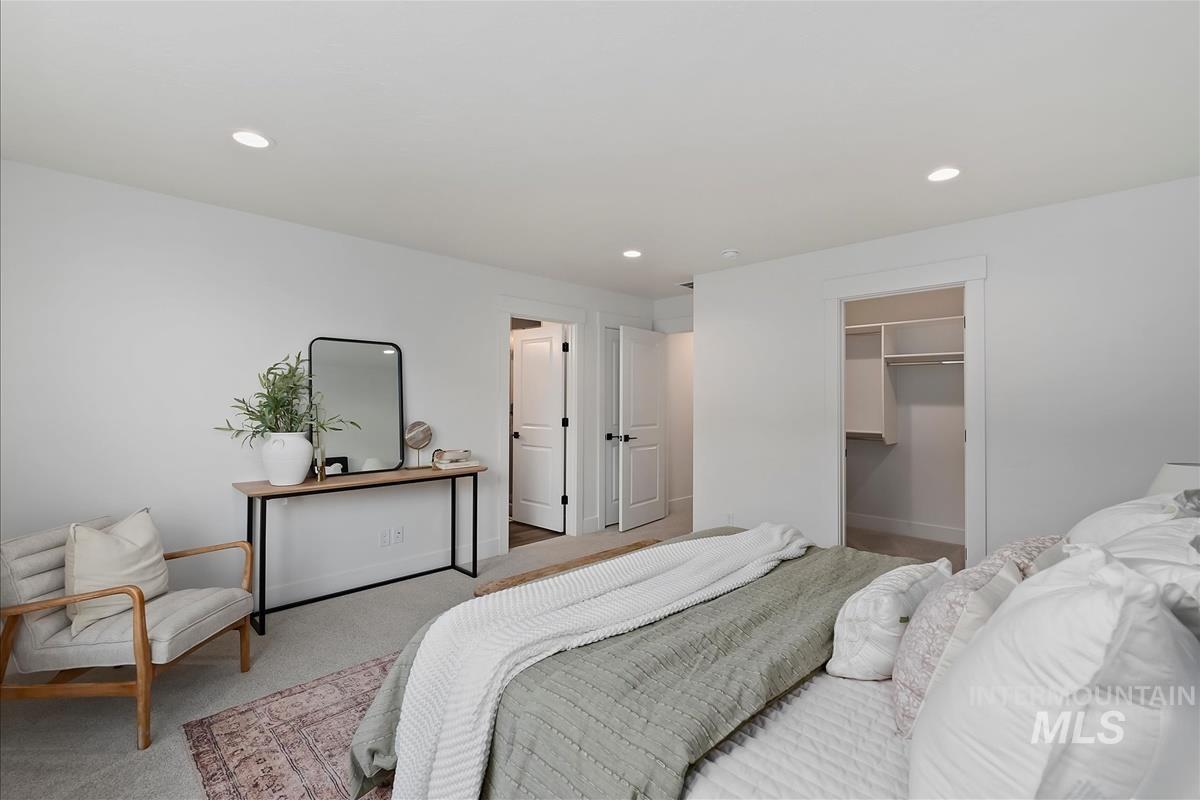 752 S Calhoun
